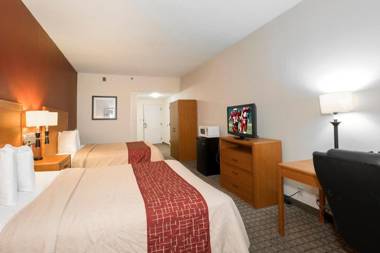 Red Roof Inn & Suites Newnan