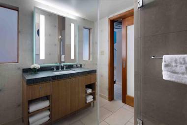 Gurney's Newport Resort & Marina