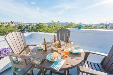 The Newport Lofts - 194 Thames Street