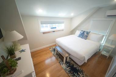 The Newport Lofts - 611 Thames Street