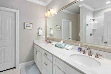 400 Ocean Blvd. #1200