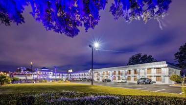 Best Western Central Inn