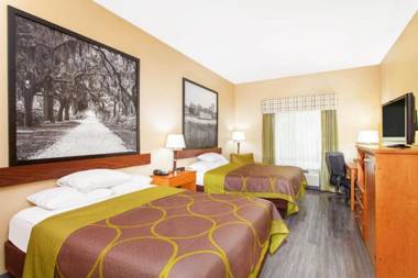 Super 8 by Wyndham Savannah