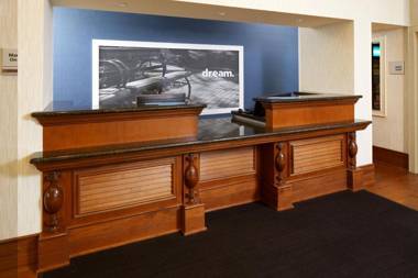 Hampton Inn & Suites Savannah/Midtown