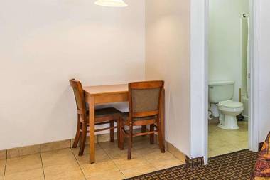 Suburban Extended Stay Abercorn