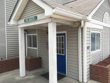 InTown Suites Extended Stay Savannah GA