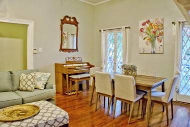 Comfortable Escape in Historic Downtown Savannah