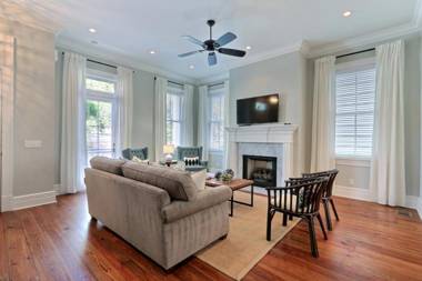 Congress Street Retreat