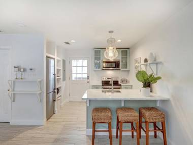 Crawford Carriage House