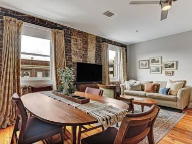 Above Broughton St 3002