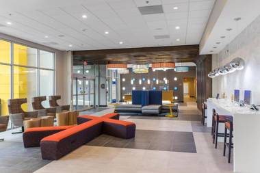 GLō Best Western Savannah-Gateway I-95