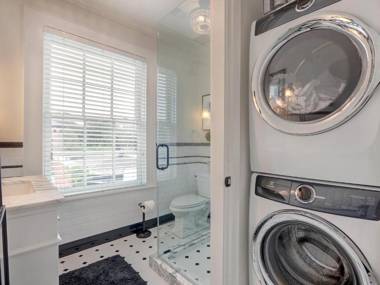 Beautiful Estate Home Facing Monterey Square