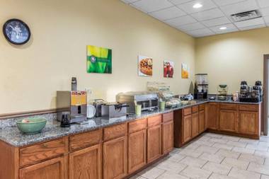 Quality Inn & Suites Conference Center Thomasville