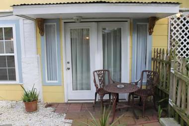 Tybee Island Inn Bed & Breakfast