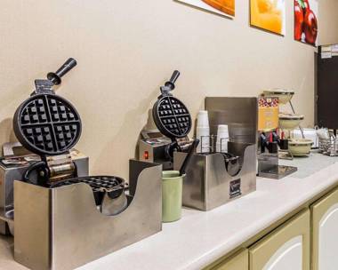 Quality Inn at the Mall - Valdosta