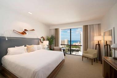 Hyatt Centric Waikiki Beach