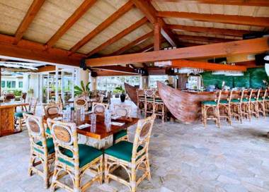 Waipouli Beach Resort & Spa Kauai By Outrigger