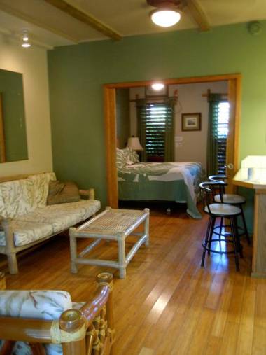 Maui What a Wonderful World Bed & Breakfast
