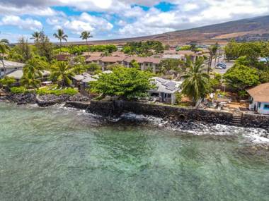 Oceanfront Lahaina Front Street Private Home