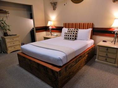 Lokahi Lodge
