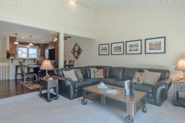 Ridge Condo 2672 - Upgraded With Great Views and Elkhorn Resort Amenities