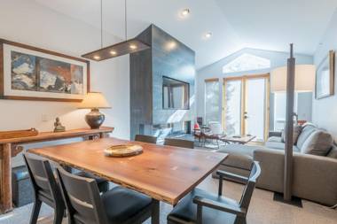 Snowstar Condominiums Ketchum Walk to Town