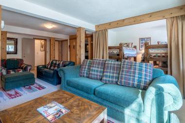 Sage Road 320 - Private Sauna Walk to Bald Mountain & Bunks for the Kids