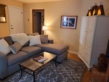 Wanderer Way Home - Just Minutes From Downtown & Pet Friendly