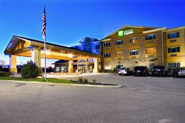 Holiday Inn Express & Suites Boise West - Meridian an IHG Hotel