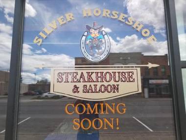 Silver Horseshoe Inn
