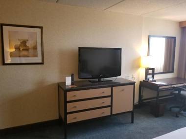 DoubleTree by Hilton Chicago - Arlington Heights