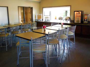 Eastland Suites Hotel & Conference Center