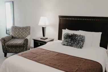 Eastland Suites Hotel & Conference Center