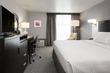 Crowne Plaza Chicago SW - Burr Ridge an IHG Hotel