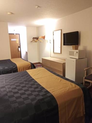 Americas Best Value Inn Champaign