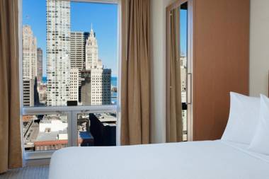 SpringHill Suites Chicago Downtown/River North