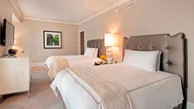 Waldorf Astoria Chicago