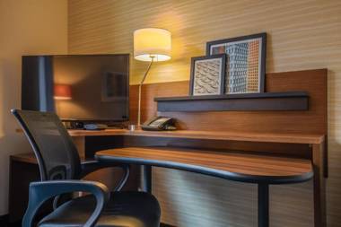 Fairfield Inn and Suites Chicago Downtown-River North