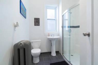 Wrigley Hostel - Chicago