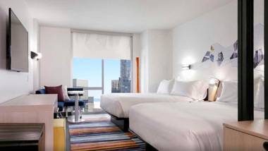 Aloft Chicago Mag Mile