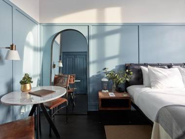 The Chicago Hotel Collection Wrigleyville