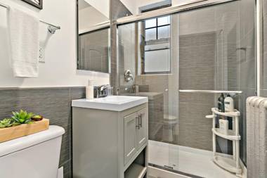 Comfy 1BR walk to Wellington 20min to Downtown