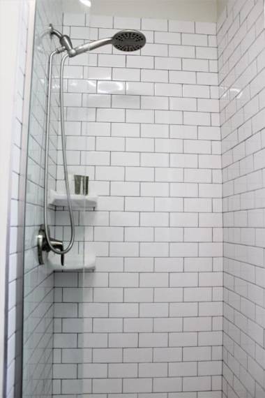 Updated West Town 2BR with W&D by Zencity