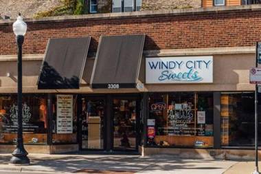 Lively Rejuvenating 1BR in Outstanding Location