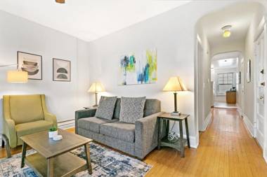 Real Comfort in a 2BR APT close to Wrigley Field