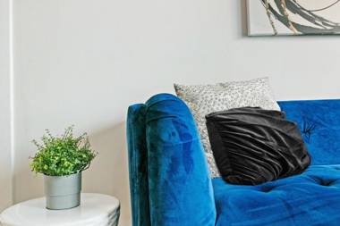 3BR Apt Beach Parks Short Getaway in Loyola