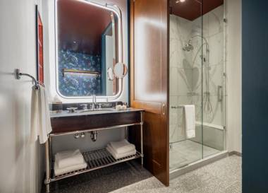 Canopy By Hilton Chicago Central Loop