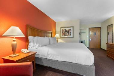 Holiday Inn Express Chicago-Downers Grove an IHG Hotel