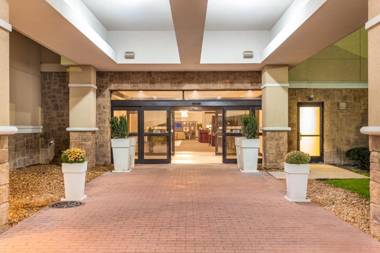 Holiday Inn Chicago North - Gurnee an IHG Hotel