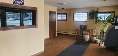 Hillside Manor Motel